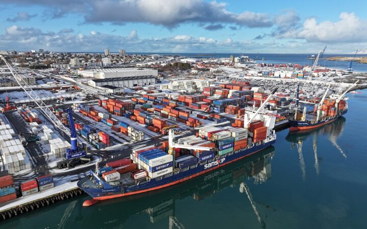 Como funciona a exportação no Brasil: etapas, documentos e Siscomex